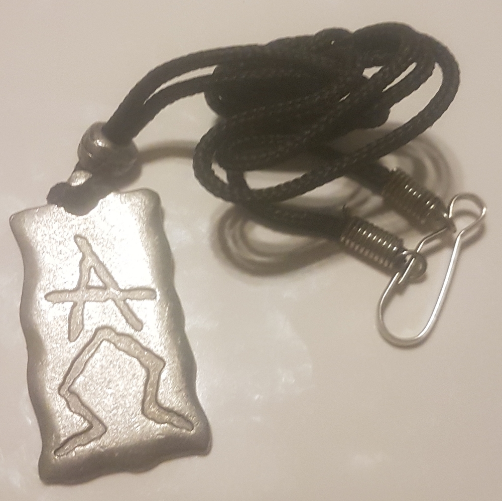 📿 Alpha & Omega Rune Necklace